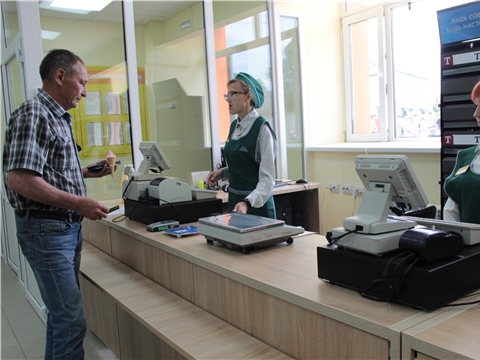 Реконструкция магазинов, текущий ремонт предприятий общественного питания, приобретение морозильных ларей, бонет, пристенных холодильных горок, мукоприсеивателя с магнитным улавливателем примесей, мармиты, Октябрьское РАЙПО
