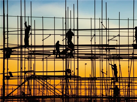 Строительство многофункционального комплекса с жилыми помещениями, гостиницей на 110 номеров и подземной парковкой на пл. Речников г. Чебоксары